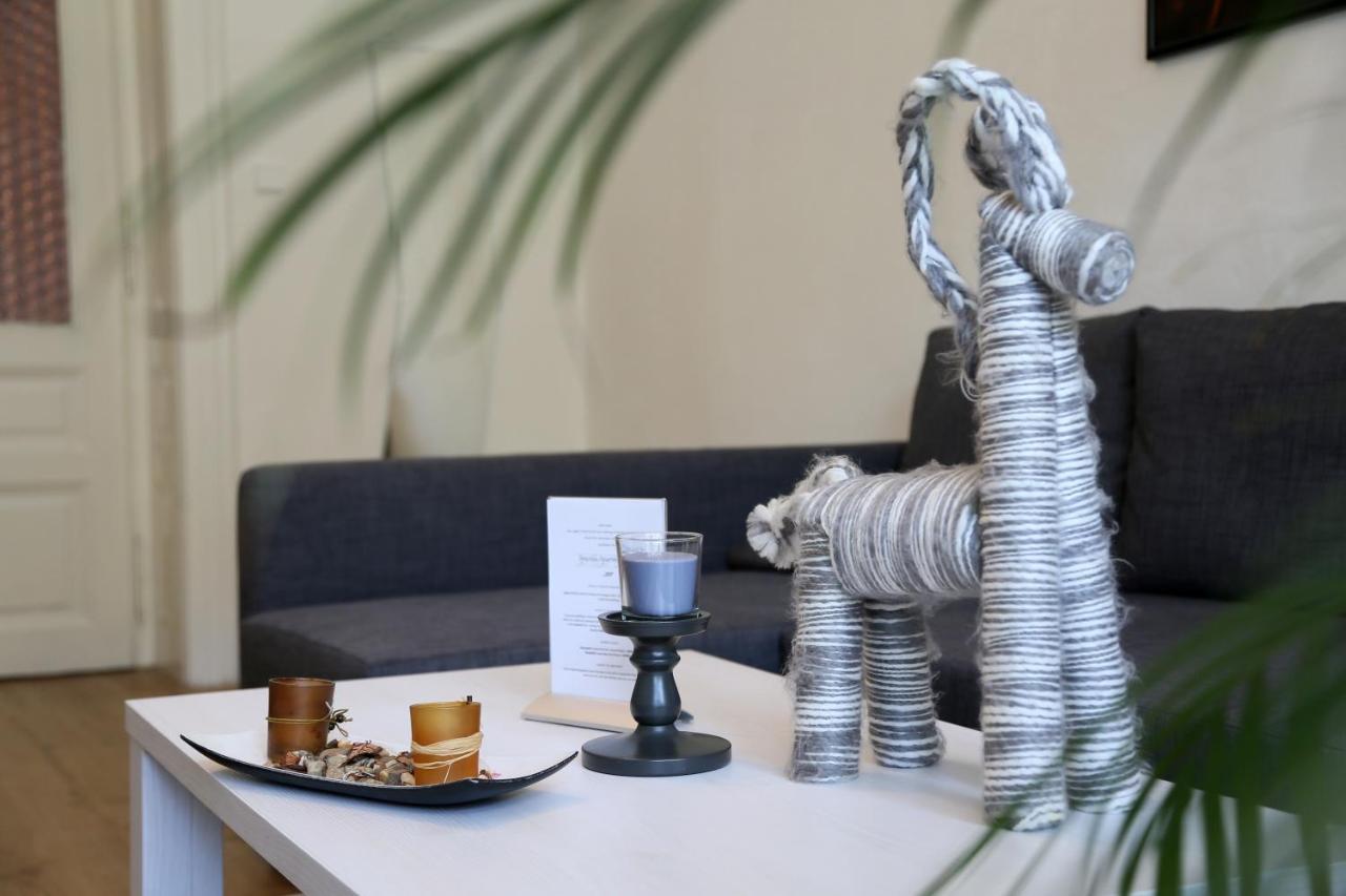 Beautiful Ujezd Apartamento Praga