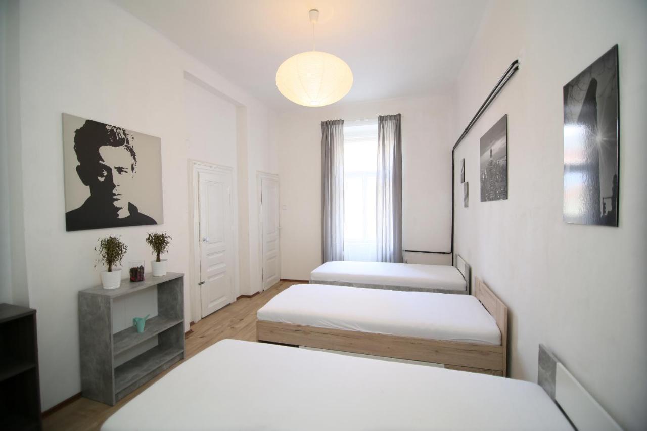 Beautiful Ujezd Apartamento *